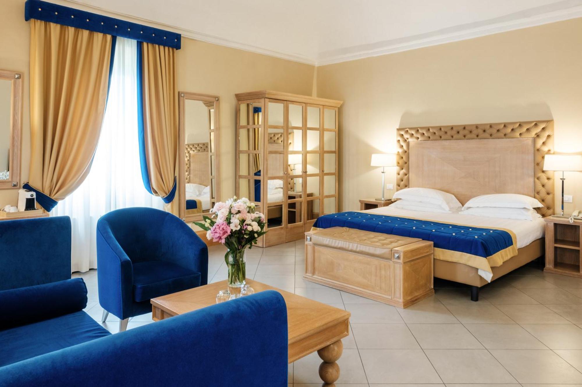 Villa Tolomei Hotel & Resort Florens Exteriör bild Suite